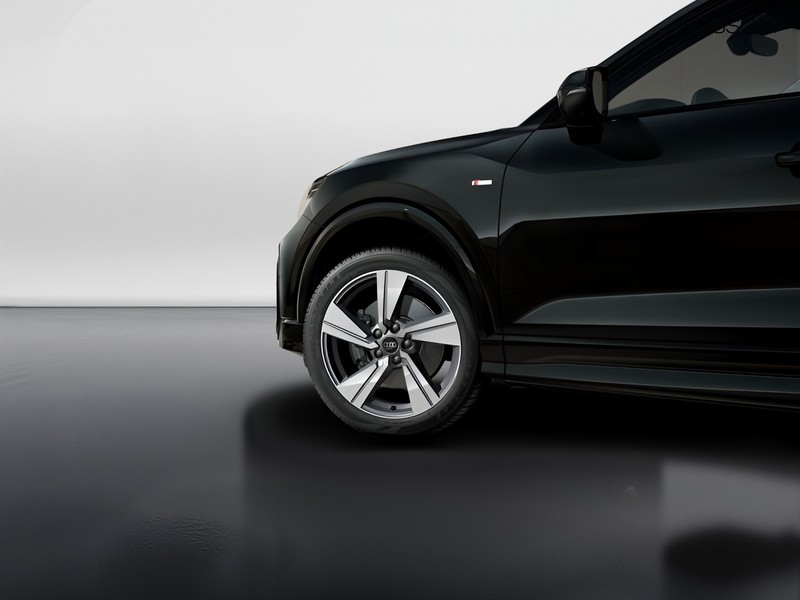 7 - Audi Q2 35 2.0 tdi s line edition s tronic