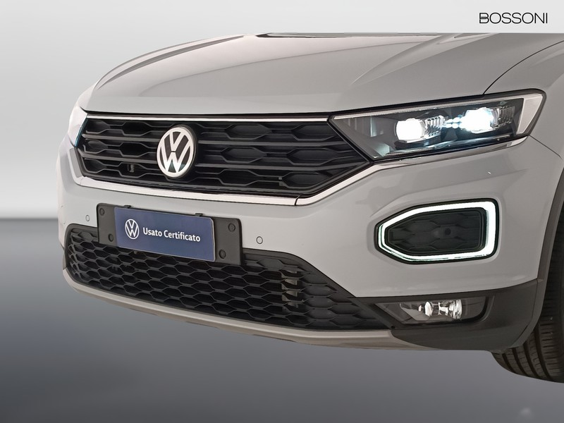 13 - Volkswagen T-Roc 2.0 tdi scr advanced 4motion dsg