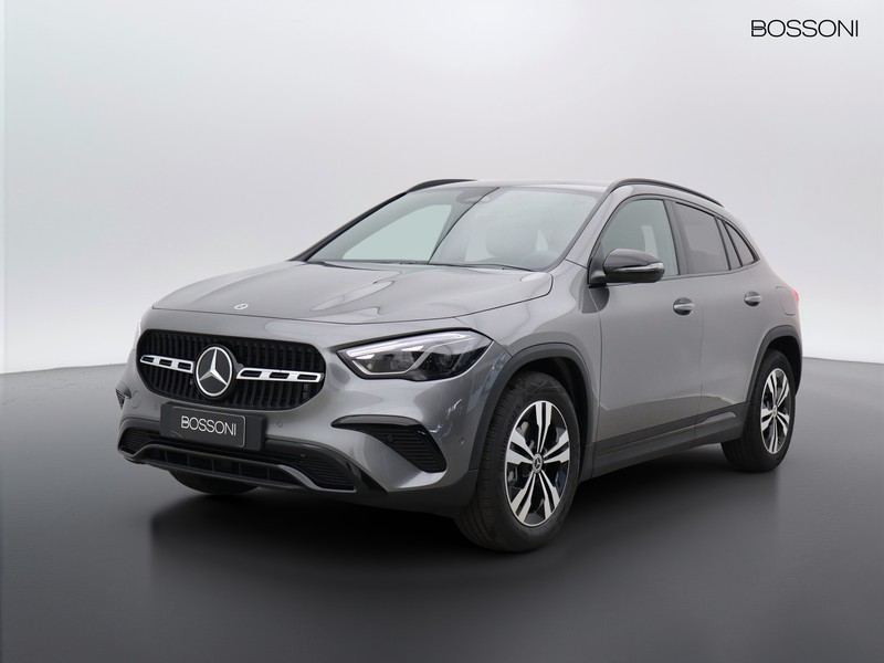 1 - Mercedes GLA 200 d progressive extra 8g-dct