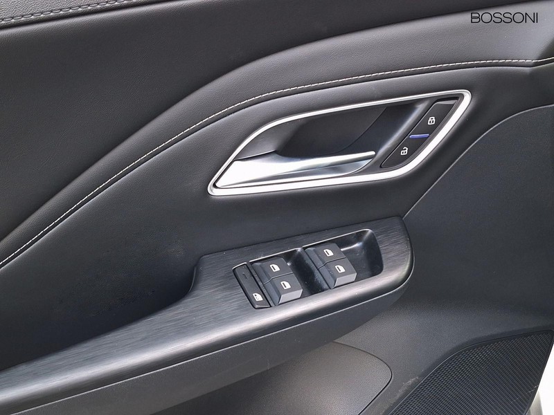 19 - Mg ZS 1.5 hybrid+ luxury auto