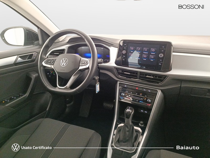 7 - Volkswagen T-Roc 2.0 tdi scr 150cv life dsg