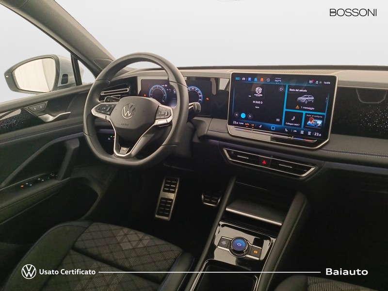 7 - Volkswagen Tiguan 2.0 tdi scr 150cv r-line dsg
