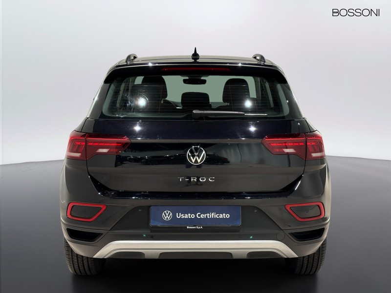 7 - Volkswagen T-Roc 2.0 tdi scr 150cv life dsg