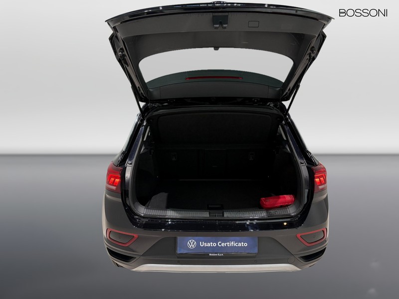 31 - Volkswagen T-Roc 2.0 tdi scr 150cv life dsg