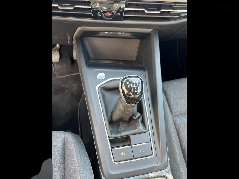 7 - Volkswagen Golf 2.0 tdi scr 115cv life