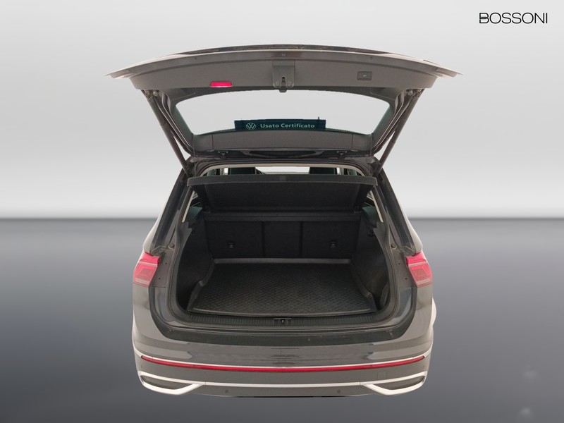 31 - Volkswagen Tiguan 2.0 tdi scr 150cv elegance 4motion dsg