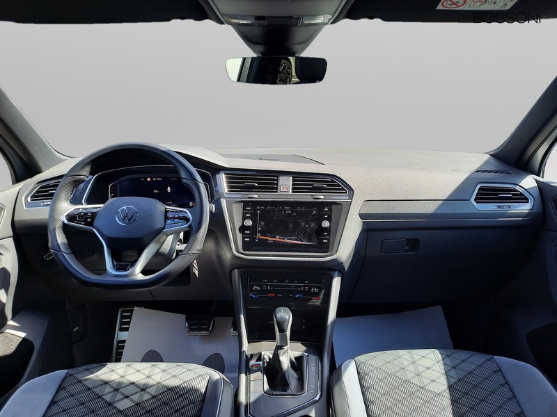 7 - Volkswagen Tiguan 1.5 tsi act 150cv r-line dsg