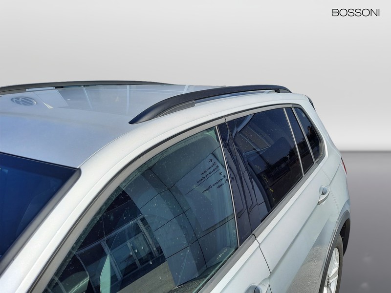 25 - Volkswagen Tiguan 1.5 tsi act 150cv r-line dsg