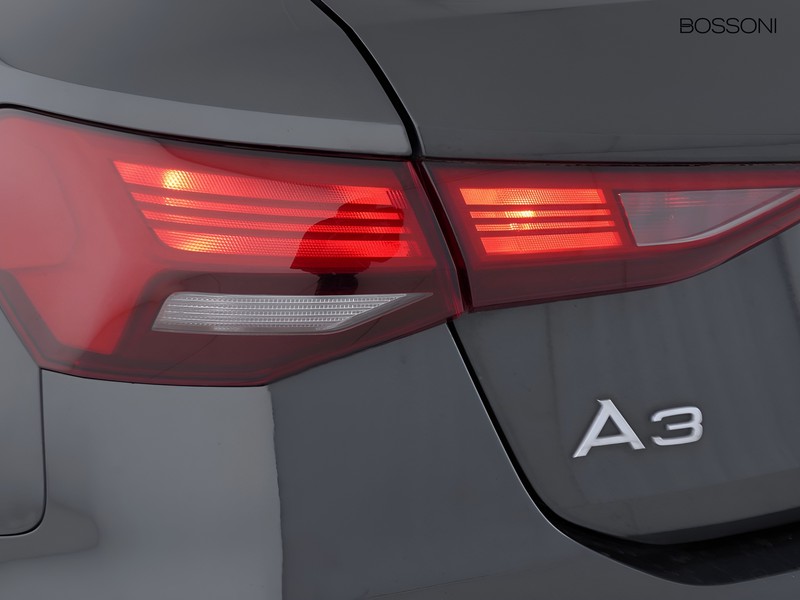 7 - Audi A3 sportback 35 2.0 tdi business s tronic