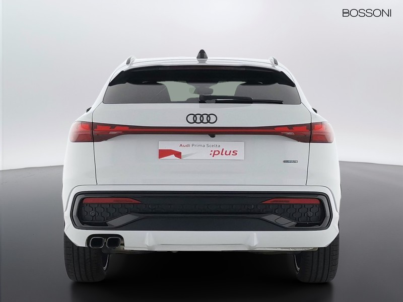 13 - Audi Q5 sportback 2.0 tdi mhev+ 204cv s line edition quattro