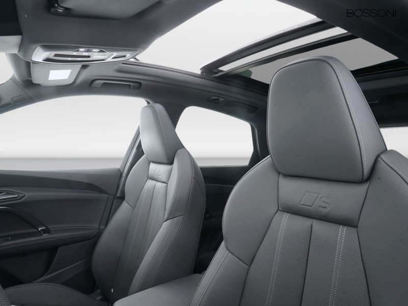 19 - Audi Q5 sportback 2.0 tdi mhev+ 204cv s line edition quattro