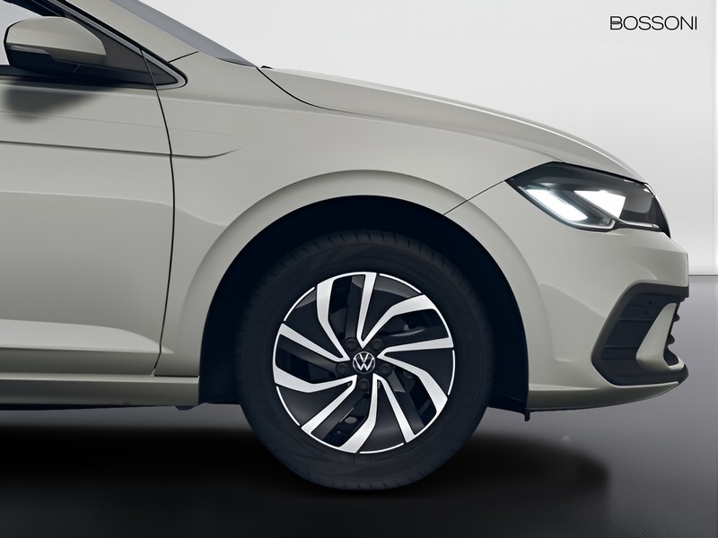 7 - Volkswagen Polo 1.0 tsi 95cv style dsg