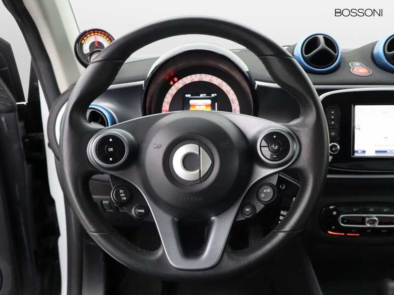 13 - Smart Fortwo coupe eq passion my19