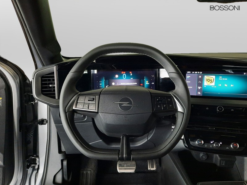 7 - Opel Mokka 1.2 hybrid 145cv gs