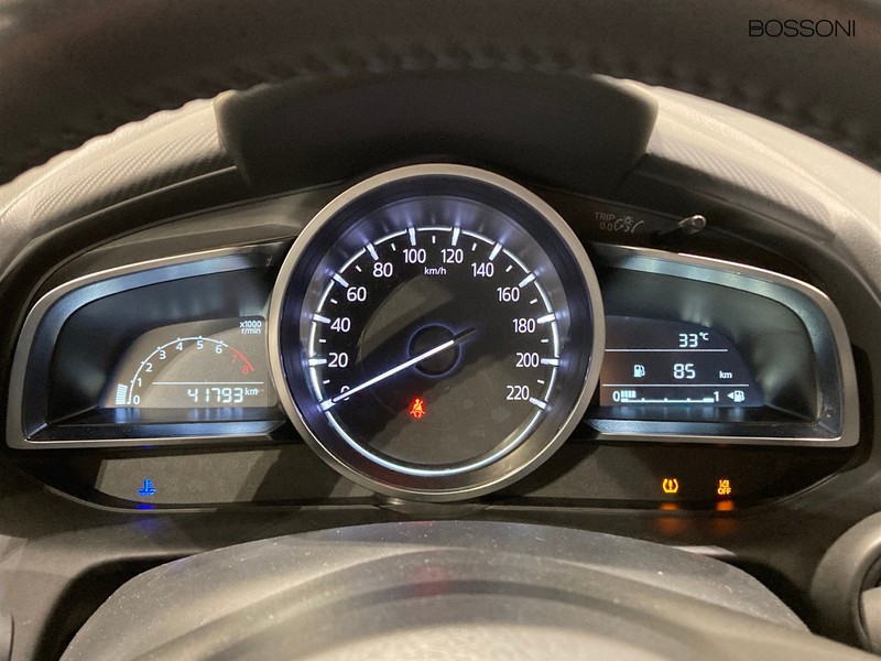 13 - Mazda 2 1.5 skyactiv-g 75cv homura 6mt
