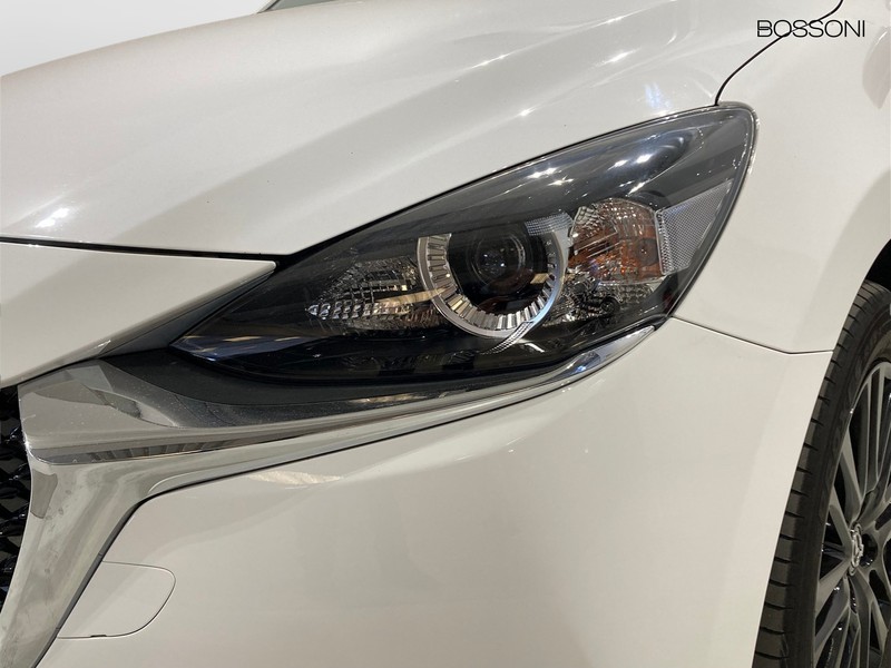 19 - Mazda 2 1.5 skyactiv-g 75cv homura 6mt