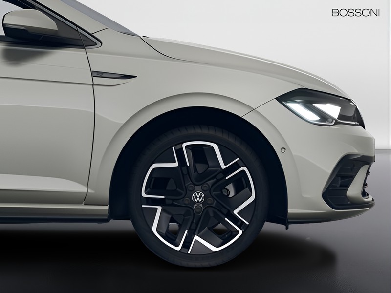 7 - Volkswagen Polo 1.0 tsi 115cv r-line plus dsg