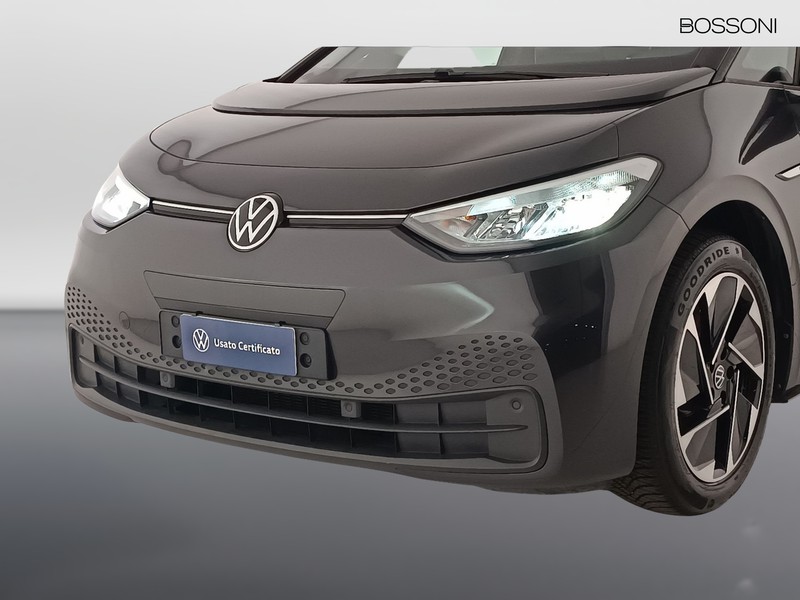 13 - Volkswagen ID.3 58 kwh pro performance