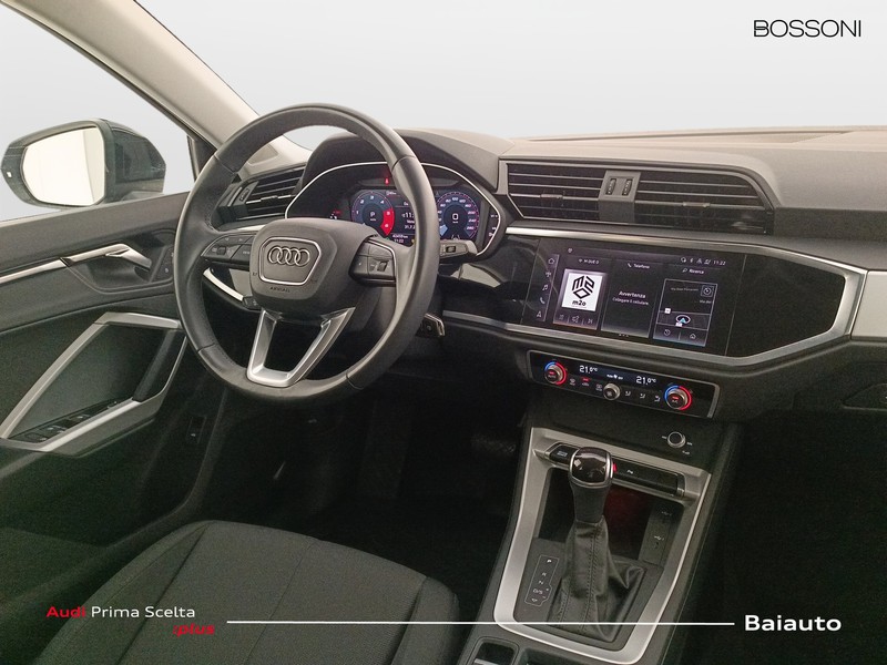 7 - Audi Q3 sportback 35 2.0 tdi business plus s tronic