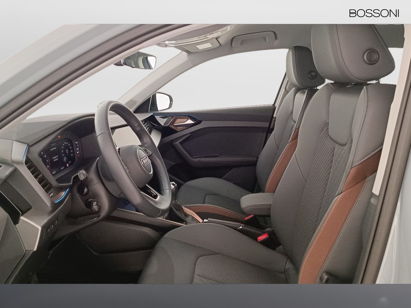 25 - Audi A1 sportback 30 1.0 tfsi 116cv s line edition