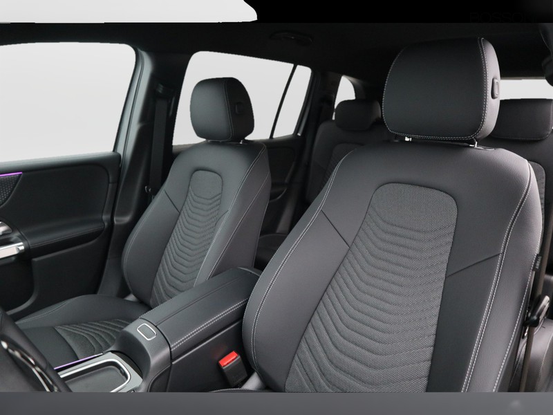7 - Mercedes GLB 200 d progressive advanced plus 8g-dct