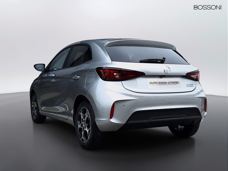 7 - Mg MG3 1.5 hybrid+ luxury
