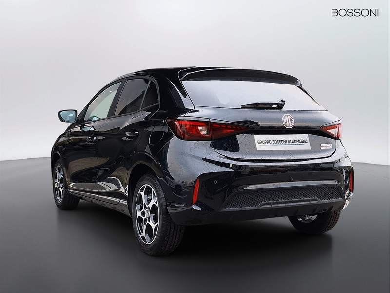 7 - Mg MG3 1.5 hybrid+ luxury