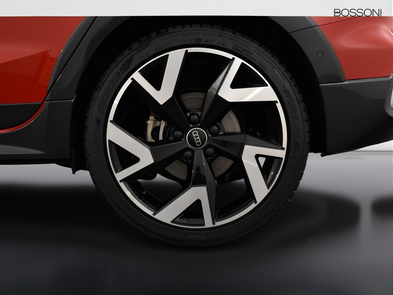 13 - Audi A3 allstreet 2.0 tdi 150cv identity contrast s tronic