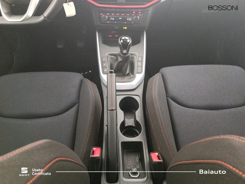 13 - SEAT Arona 1.0 ecotsi 110cv fr