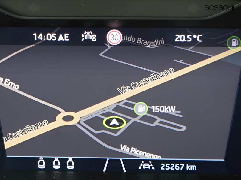 31 - Skoda Karoq 2.0 tdi evo scr 150cv executive 4x4 dsg