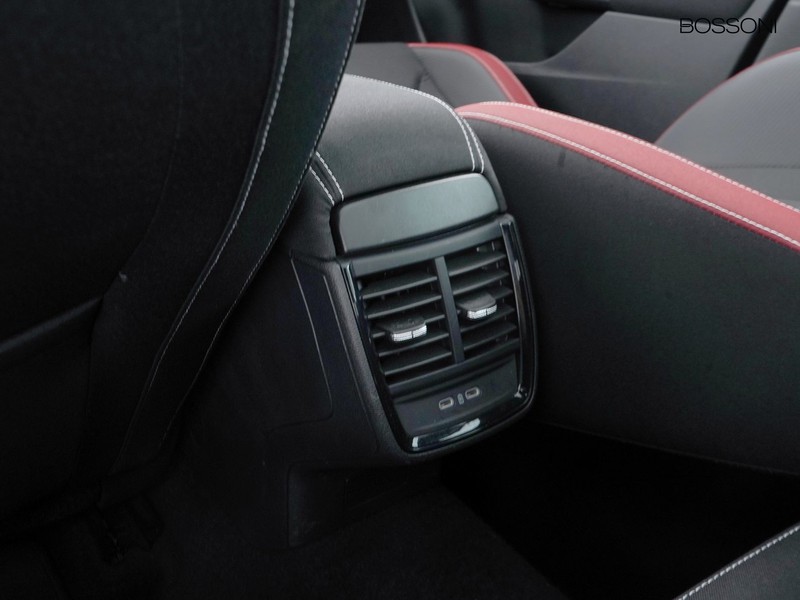31 - Skoda Kamiq 1.5 tsi act 150cv monte carlo dsg