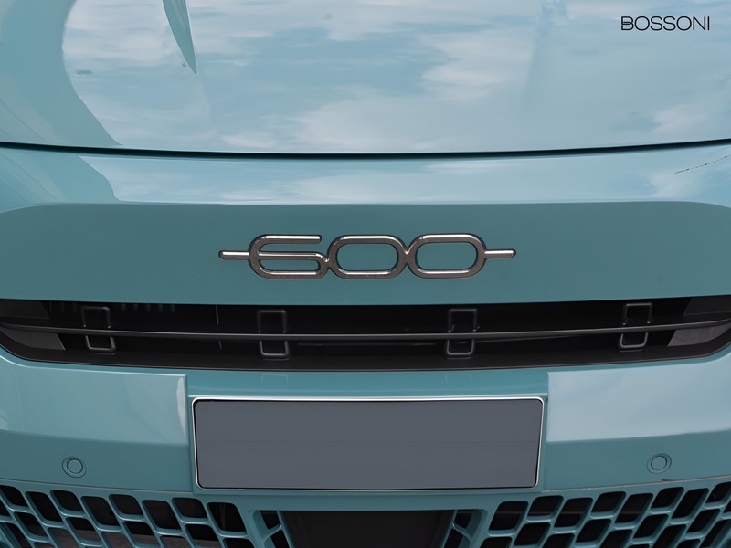 19 - Fiat 600 1.2 hybrid 145cv edct