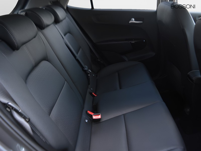7 - Kia Picanto 1.0 gdi gt-line