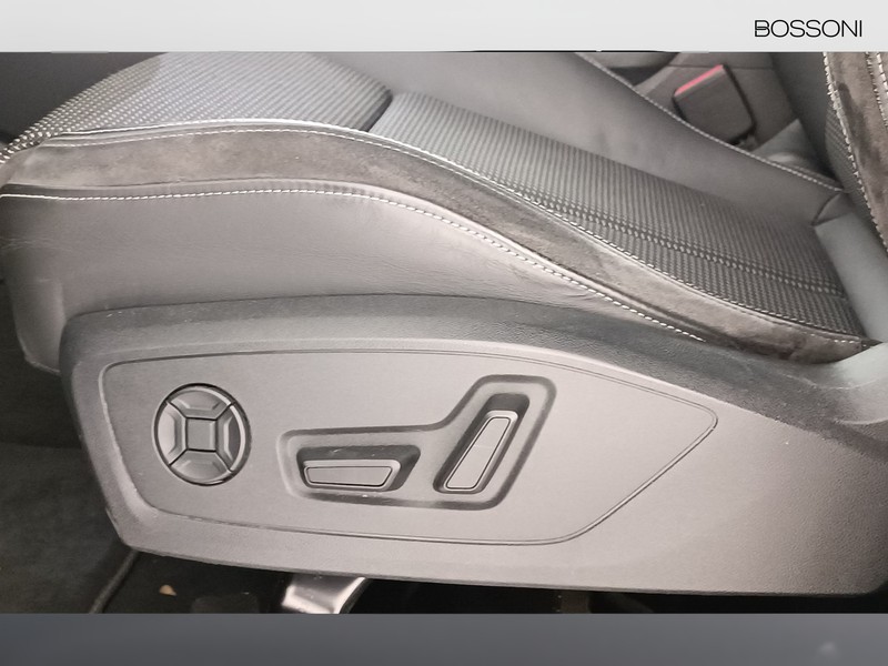 25 - Audi Q3 45 1.4 tfsi e s line edition s tronic