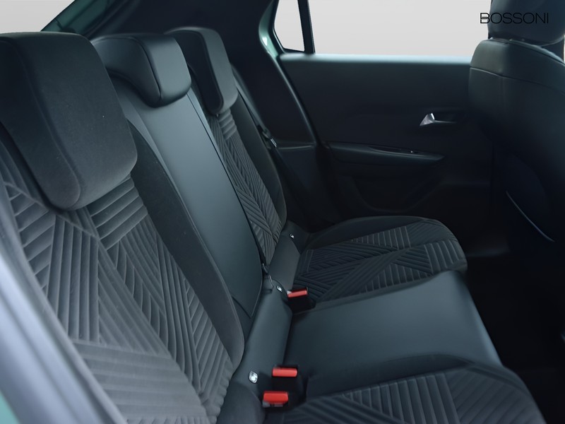 7 - Lancia Ypsilon 1.2 mhev 110cv lx e-dct