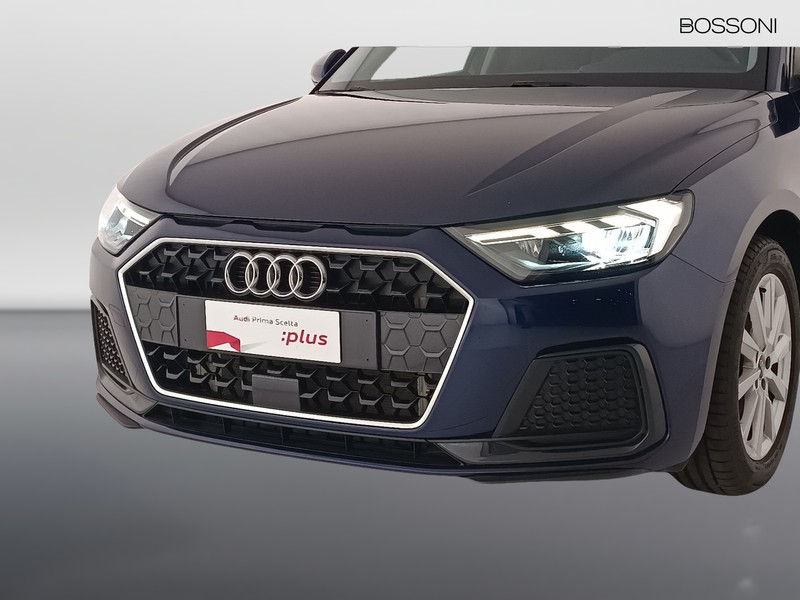 13 - Audi A1 sportback 30 1.0 tfsi 116cv business