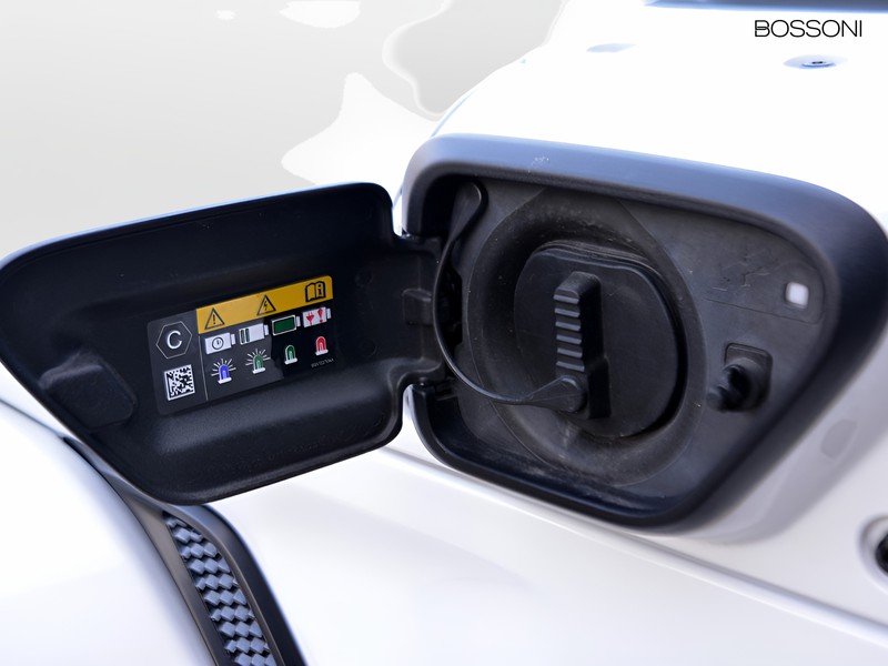 13 - Jeep Wrangler unlimited 2.0 atx phev sahara 4xe auto