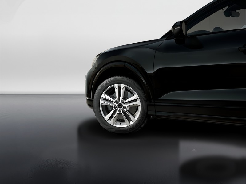 7 - Audi Q2 35 2.0 tdi business advanced s tronic