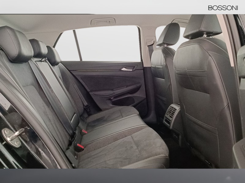 7 - Volkswagen Golf 2.0 tdi scr 150cv style dsg