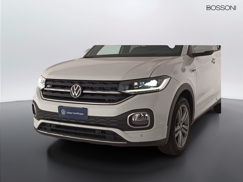 13 - Volkswagen T-Cross 1.0 tsi 110cv sport dsg