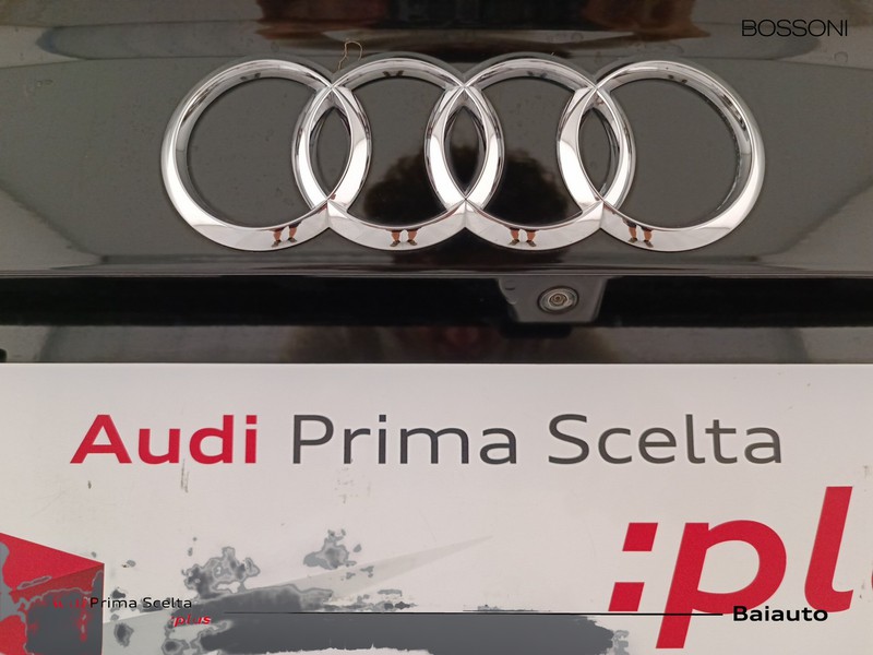 31 - Audi Q3 sportback 45 1.4 tfsi e s line edition s tronic