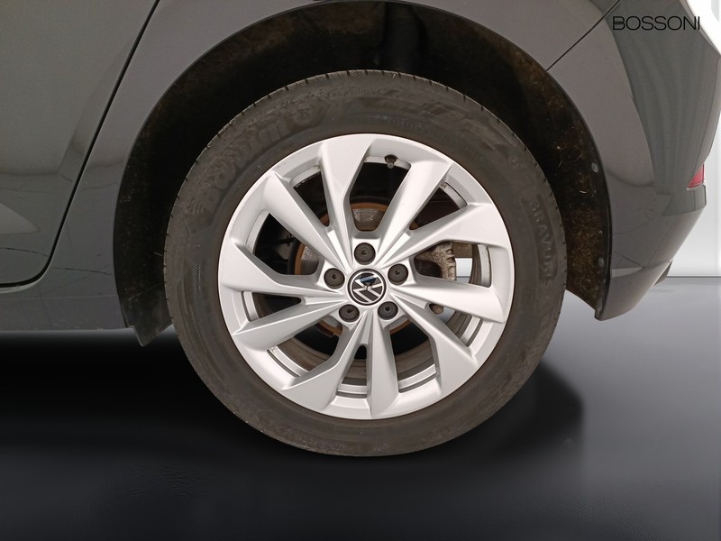 25 - Volkswagen Polo 1.0 tsi 110cv style dsg