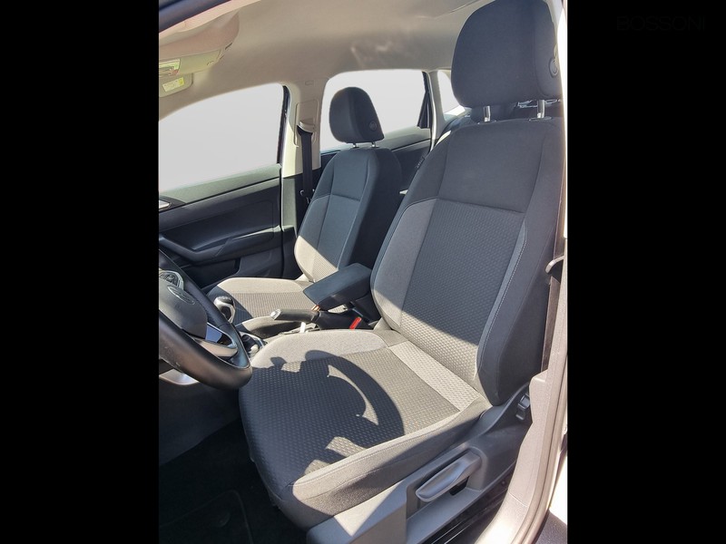 7 - Volkswagen Polo 1.0 80cv life