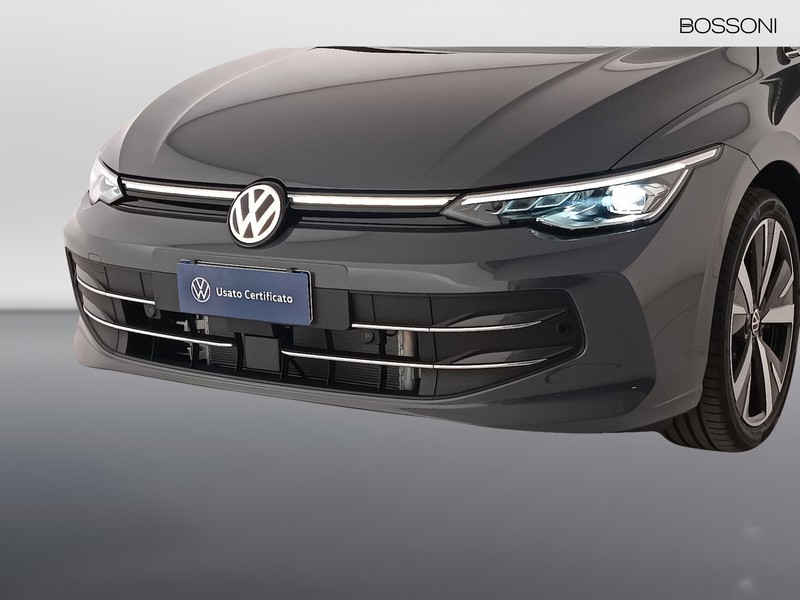 13 - Volkswagen Golf variant 2.0 tdi scr 150cv style dsg