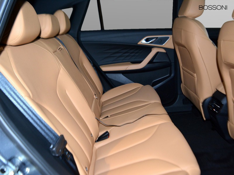 7 - Mg HS 1.5 phev luxury auto