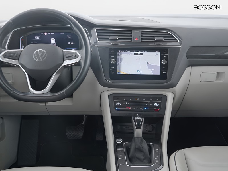 7 - Volkswagen Tiguan 1.5 tsi act 150cv elegance dsg