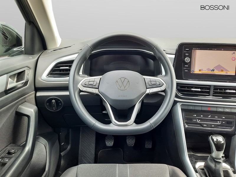 7 - Volkswagen T-Roc 2.0 tdi scr 115cv life