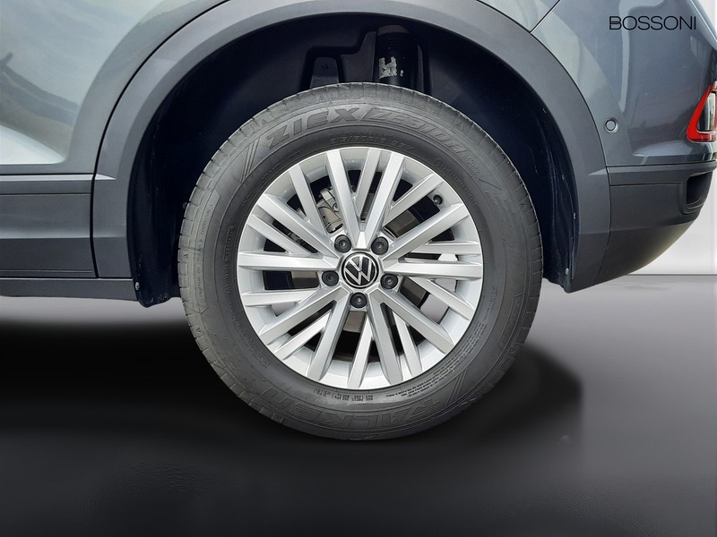 19 - Volkswagen T-Roc 2.0 tdi scr 115cv life