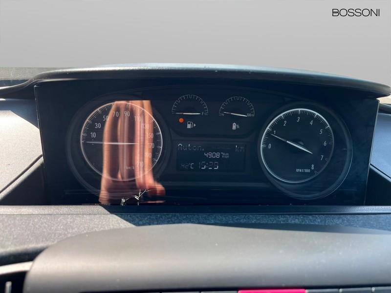 7 - Lancia Ypsilon 1.0 firefly hybrid 70cv silver s&s