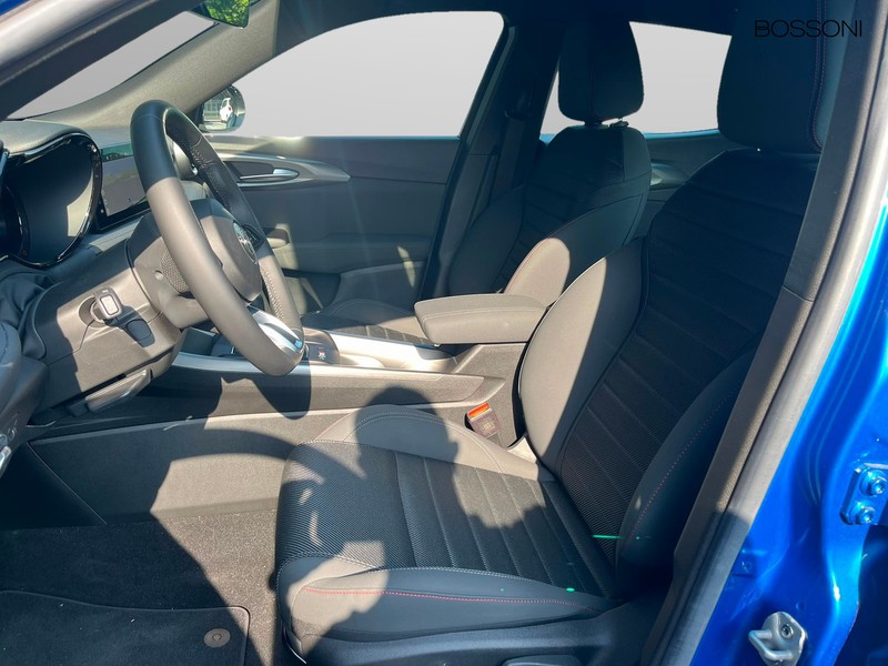 7 - Alfa Romeo Tonale 1.5 hybrid 130cv sprint tct7